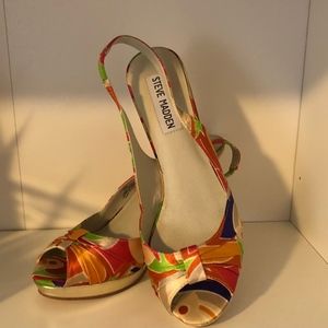 *NEW* Steve Madden Peep Toe Slingback Heel